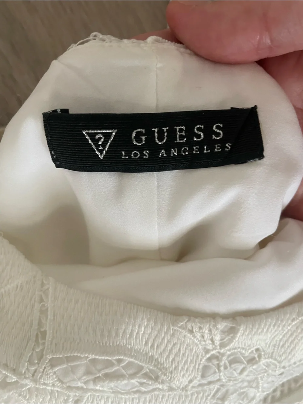 Guess strapless design